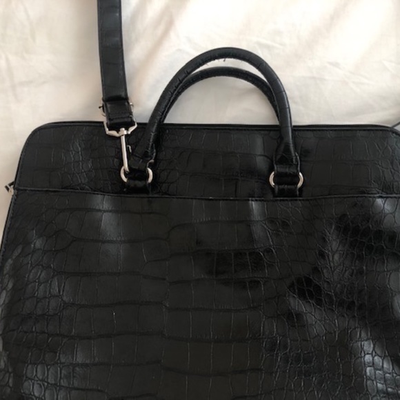 Bueno Collection Laptop/Messenger Bag Black Great Used Condition - Picture 7 of 10